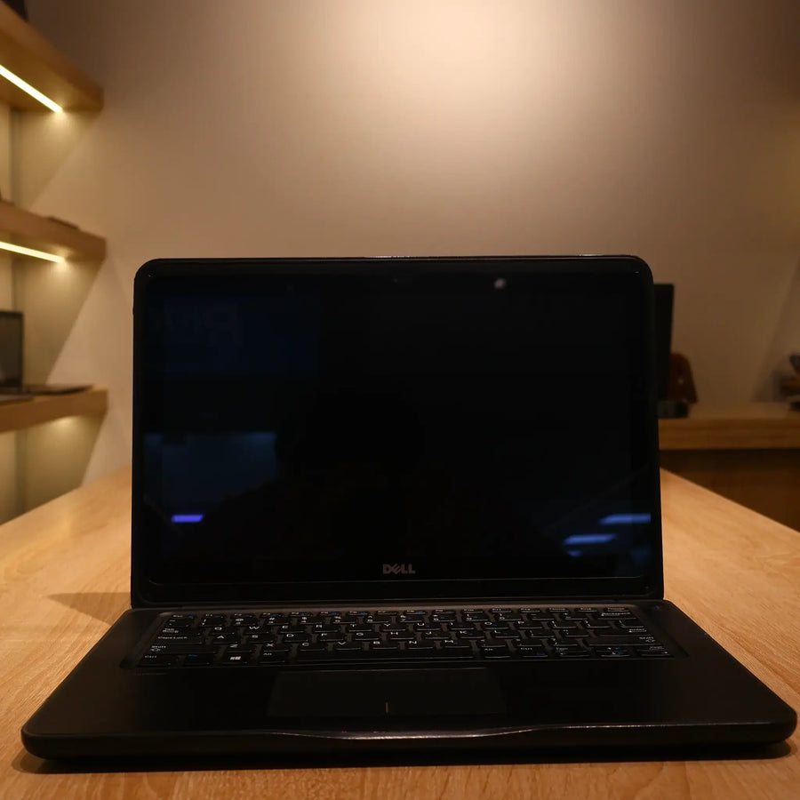 Dell Latitude 3380 Core i5-7th Gen 4GB RAM 500GB HDD 13.3 Inch – Refurbished Laptop