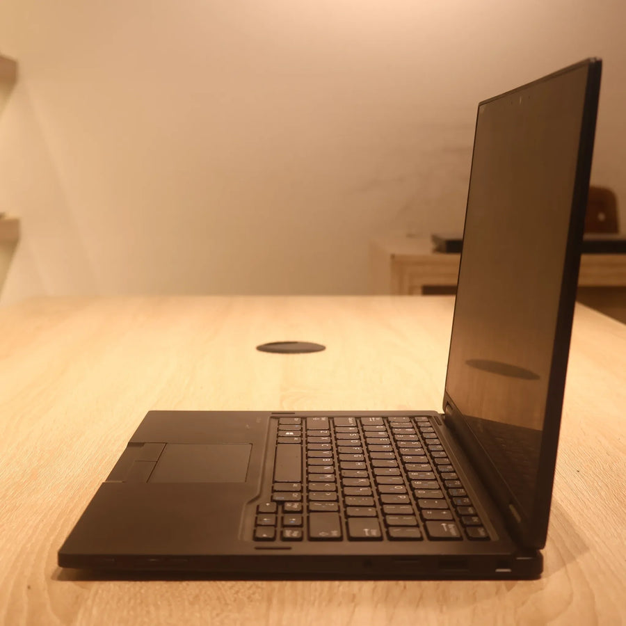 Dell Latitude 5289 Core i7-7th Gen 16GB 512GB SSD 12.5 Inch Touch – Refurbished 2-in-1 Laptop