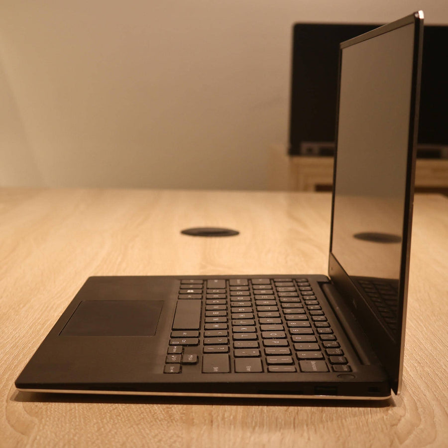 Dell XPS 13 9360 Core i5-8th Gen 8GB 256GB SSD 13.3 Inch – Refurbished Laptop