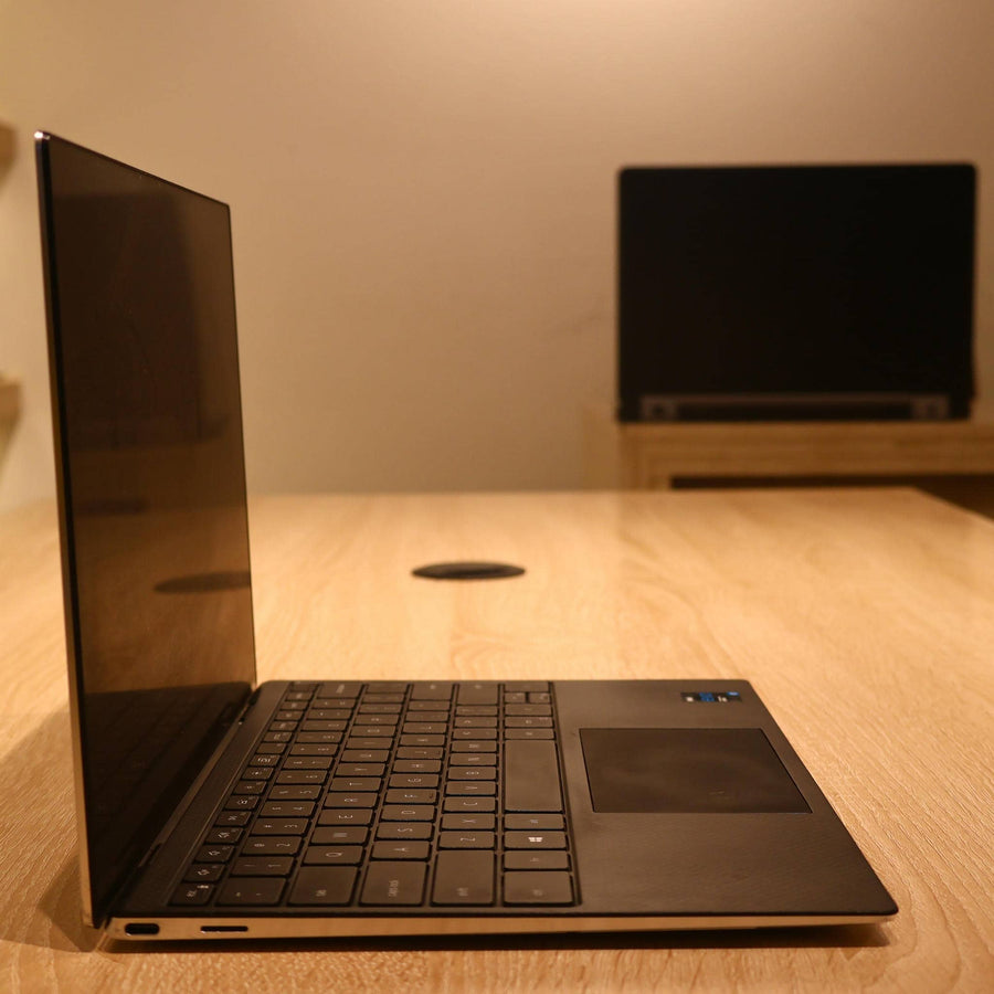 Dell XPS 13 9310 Core i7-11th Gen 16GB 512GB SSD 13.4 Inch Touch – Refurbished Laptop