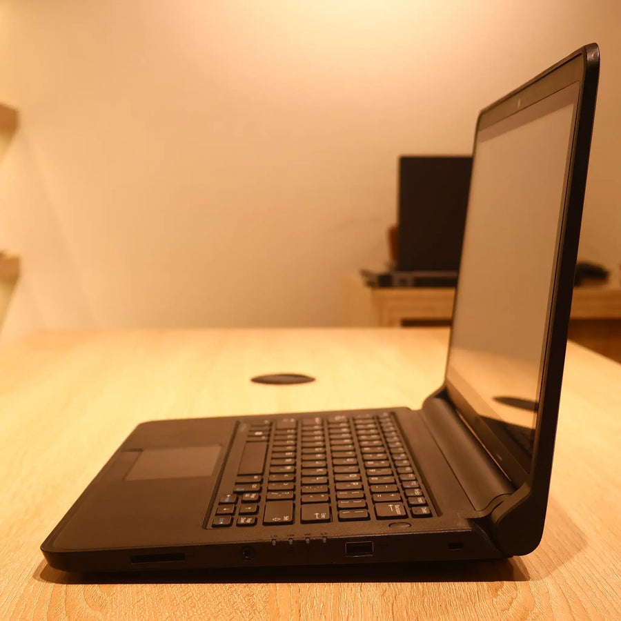 Dell Latitude 3379 Core i5-6th Gen 8GB 256GB SSD 13.3 Inch Touch 2 in 1 – Refurbished Laptop