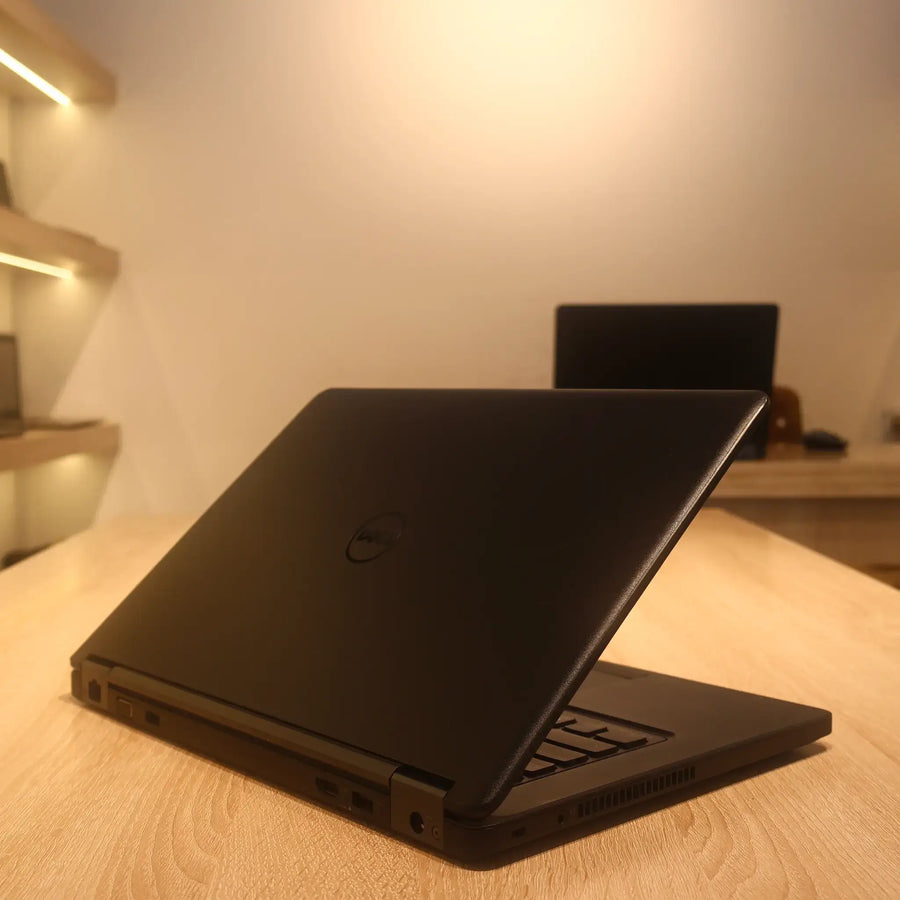 Dell Latitude E5450 Core i5-5300U 8GB 256GB SSD 14 Inch – Refurbished Laptop